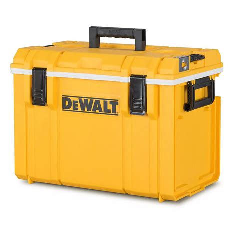 DeWalt toughsystem 22 cooler